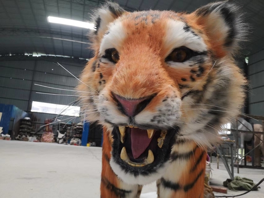 Modelo Tigre Animatrônico Cor Realista Resistente às Intempéries Adulto Idade