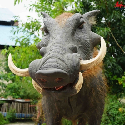 Bom preço. Animais animatrônicos realistas personalizados Modelo de javali selvagem com som de rugido vivo on-line